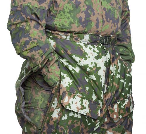 Särmä TST L5 Thermal Pants. The leg zippers allow for ventilation and access to pockets of what ever trousers you are wearing underneath.