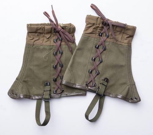 Italian gaiters, canvas, short, surplus.