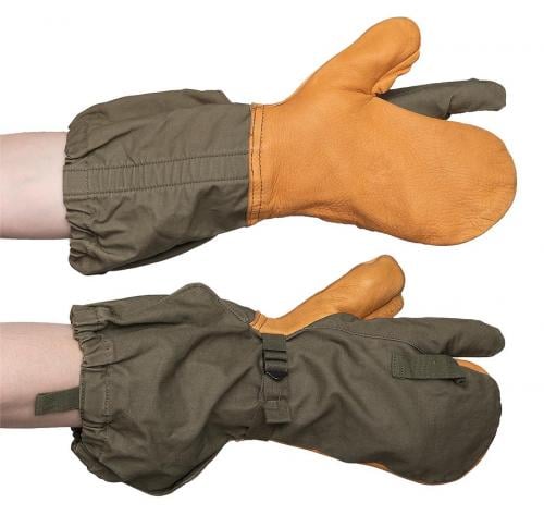 US M-1951 shell mittens with trigger finger, olive green, surplus. 