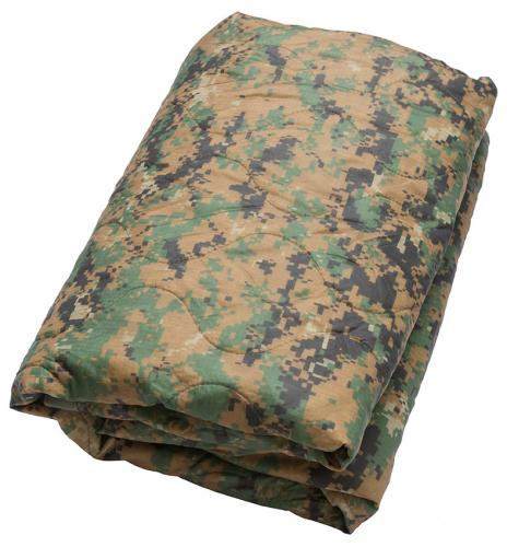 US "Woobie" Poncho Liner, surplus. Marpat/Coyote Tan model.