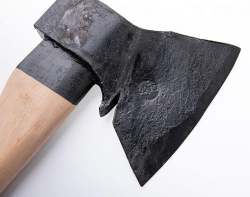 Soviet axe, surplus. Just look at the sharpening job. Just look at it.