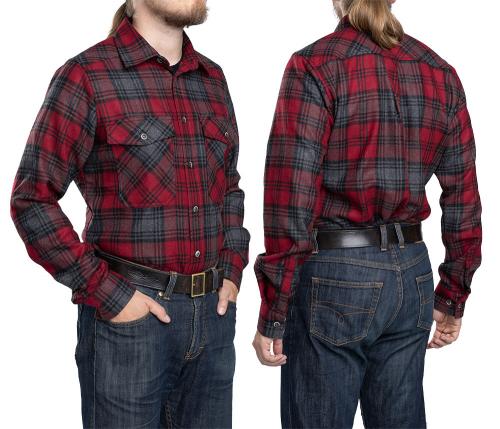 Särmä Wool Flannel Shirt. Model's measurements 175 / 100 cm, worn size Medium Regular.