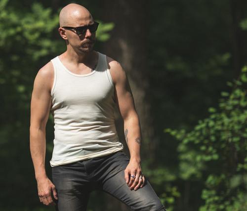Särmä Sleeveless Merino Wool Shirt.