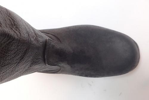 Soviet riding boots, unbelievable. Proper thick leather.