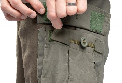Särmä TST Woolshell Pants. The cargo pocket hook-and-loop can be covered for silent operation. "Covers" are not included with the trousers.