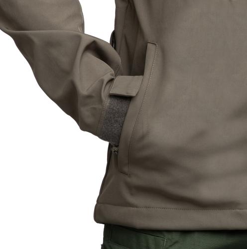 Särmä Softshell Jacket. Handwarmer pockets.