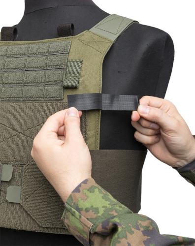 Särmä TST PC18 plate bags. Front plate bag Velcro One-Wrap for cable management.