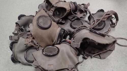Czech FM-3d gas mask, surplus.