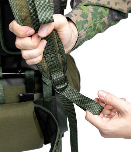 Särmä TST RP80 recon pack. Shoulder harness lower adjustment and quick release tab.