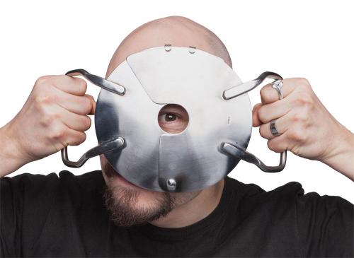 Amputation retractor, surplus.