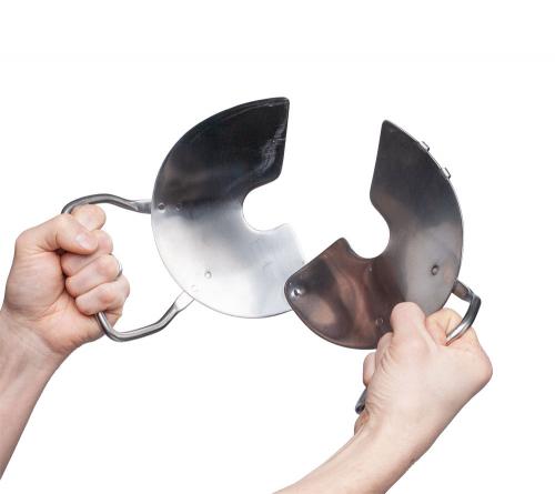 Amputation retractor, surplus.