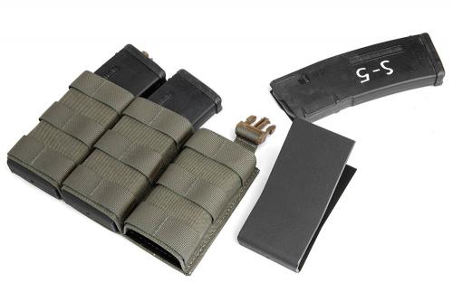 Esstac Daeodon Front Panel Pouches, Triple 762. KYWI insert removed from pouch.