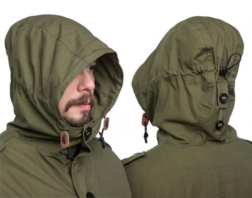 Särmä Windproof Fishtail Parka. Generous and adjustable hood.