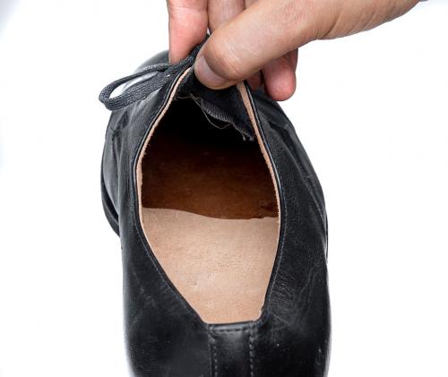 Russian gentlemen's shoes, surplus. Sizes 41 and 42 look like this.