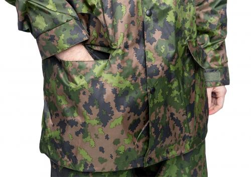 Finnish M13 rain jacket. Standard hem pockets.