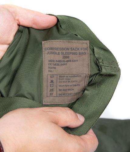 British Jungle Sleeping Bag compression bag, surplus.