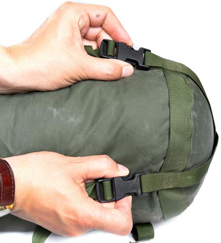 British Jungle Sleeping Bag compression bag, surplus.