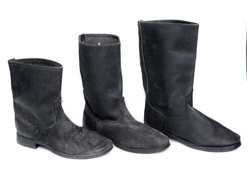 Soviet socialist style worker boots, surplus. The shaft height varies. We won't pick. Fold it down if it's too long. Buy another boot if you want it taller.