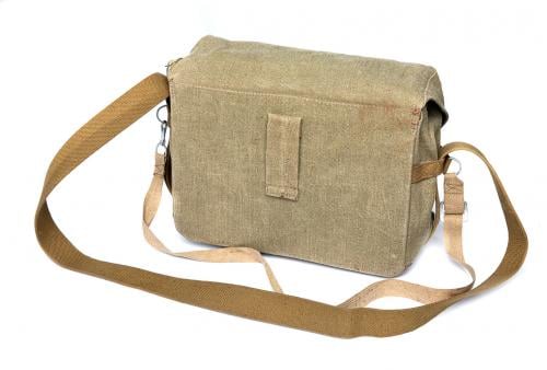 Soviet medic bag, surplus. There's also a belt loop on the back.