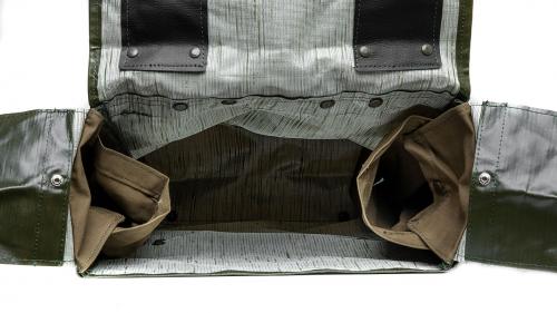Czech M85 vinyl rucksack, surplus. A peek inside. Note the side pockets and flap pockets.