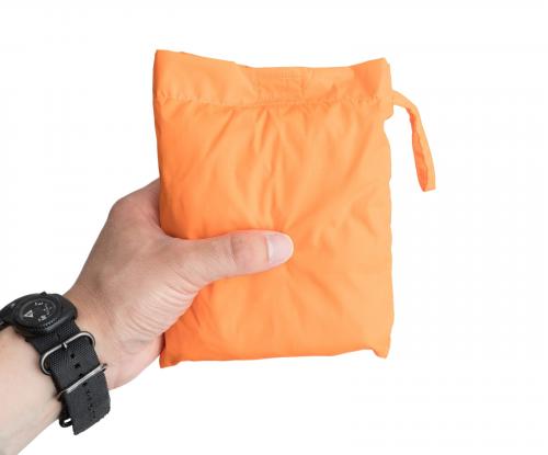 Särmä backpack rain cover.