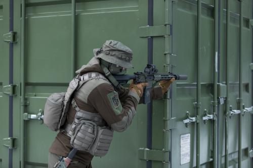 Swedish SVS 12 Combat Vest With Pouches, Green, surplus.
