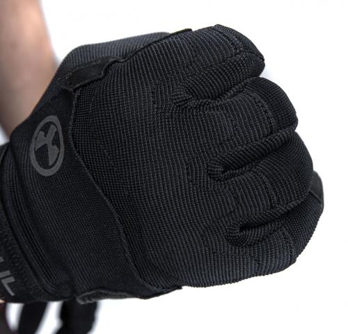 Magpul Patrol Glove 2.0. Flexible knuckle panel on the back of the fingers for easier articulation.