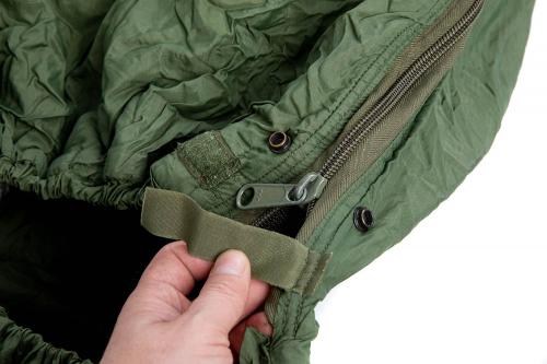 US IMSS Modular Sleeping Bag System, black/green, w. UCP Gore-Tex cover, surplus.