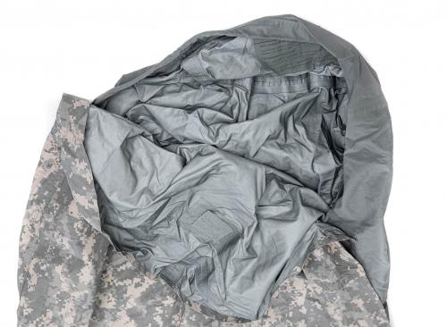 US IMSS Modular Sleeping Bag System, black/green, w. UCP Gore-Tex Bivvy Bag, surplus. 