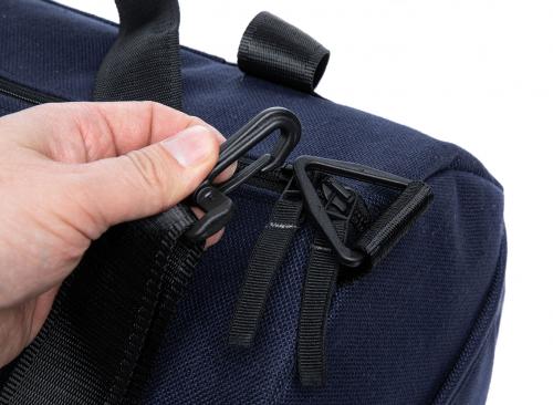 Jämä Duffel Bag. The shoulder strap is removable.