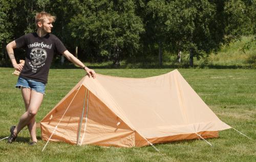 French F1 / F2 2-Person Tent, Surplus. 