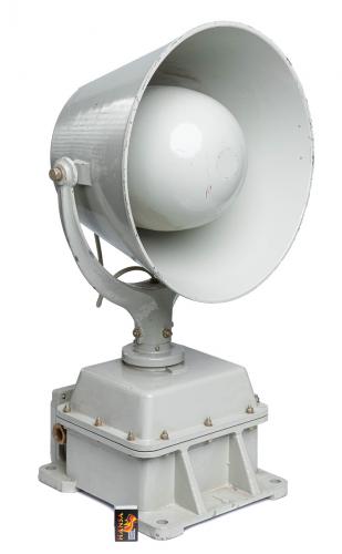 Soviet Propaganda Speaker, Rotating, Surplus. With this magnificent propaganda speaker, you can convince the masses with an inhuman Stalin-sound.