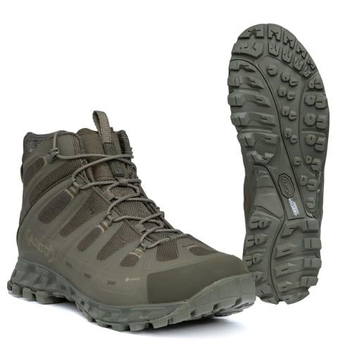 AKU Selvatica Tactical Mid GTX.