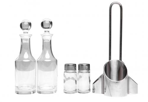 Italian Two-Man Olive Oil, Balsamico and Salt & Pepper Set, Surplus.