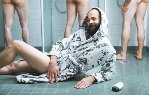 Särmä Bathrobe.