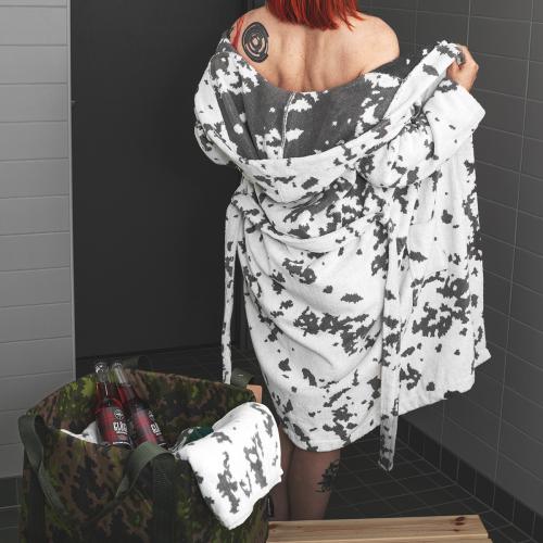 Särmä Bathrobe.