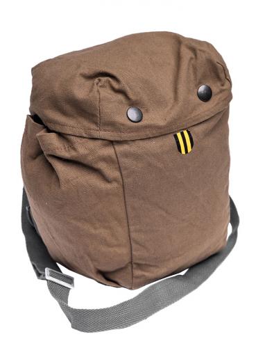 Finnish Kemira m/61 Gas Mask with Carrying Bag, Surplus.