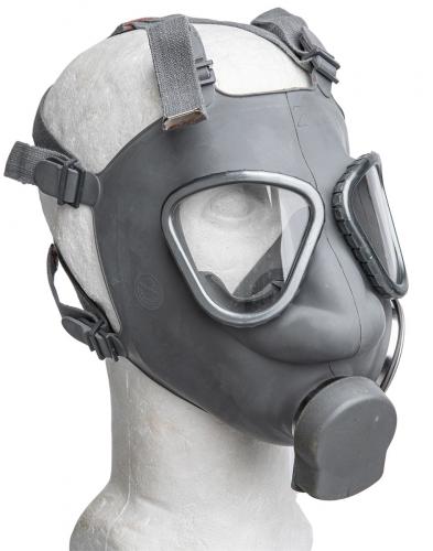 Finnish M/61 Gas Mask with Carrying Bag, Surplus Finnish M/61 Gas Mask with Carrying Bag, Surplus