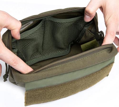 Särmä TST Hanger Utility Pouch. Two mesh pockets on the inside of the front.
