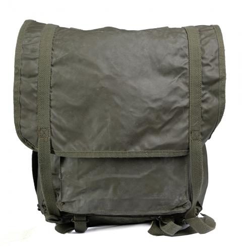 French F1 Combat Pack, Surplus.