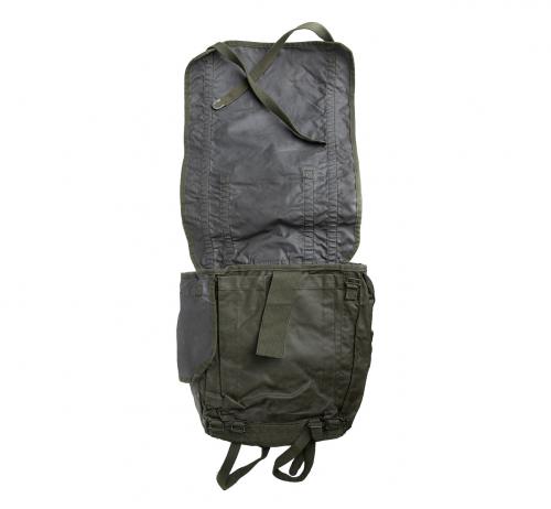 French F1 Combat Pack, Surplus.