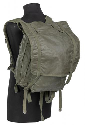 french f1 backpack
