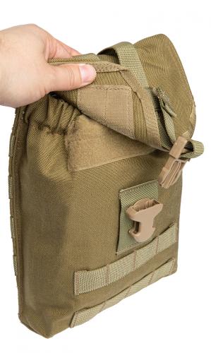 Eagle Industries MLCS MOLLE Charge Pouch w. Anti-Static Lining, Coyote, Surplus. The lid closes with hook-and-loops as well as a side-release buckle.