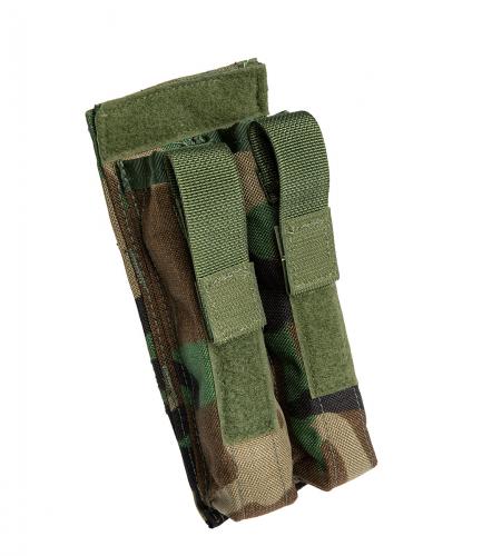 US MOLLE MP5 Double Mag Pouch, Woodland, Surplus. The lids attach to the front of the pouch out of the way.