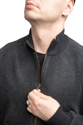 Jämä Wool Bomber Jacket. Metal zipper all the way up.