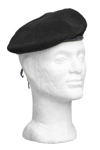 Austrian Beret, Surplus