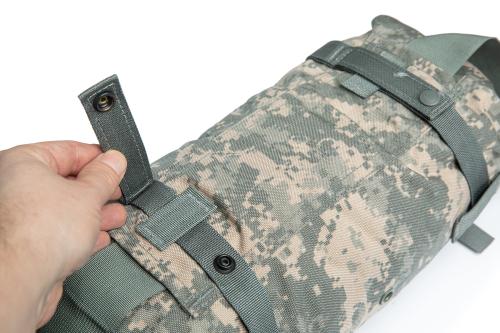 US MOLLE Waist Pack, UCP, Surplus. If needed, you can also attach this bag to a suitable MOLLE/PALS webbing.