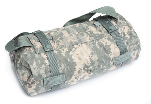 US MOLLE Waist Pack, UCP, Surplus. The bag has two compression straps for squeezing your thingies in order.