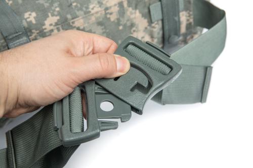 US MOLLE Waist Pack, UCP, Surplus. An adjustable waist belt with a quick-release buckle.
