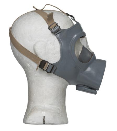 Finnish "Model T" Gas Mask with Plastic Carrying Box, Surplus.